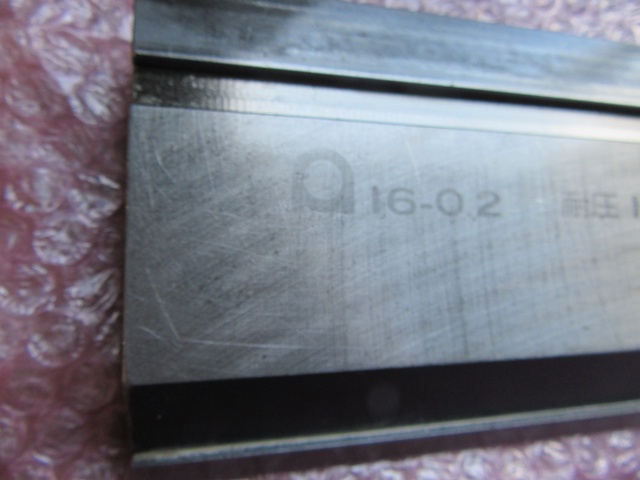 アマダ 16-0.2耐圧100t/mm(V-9)長415 ベンダー金型