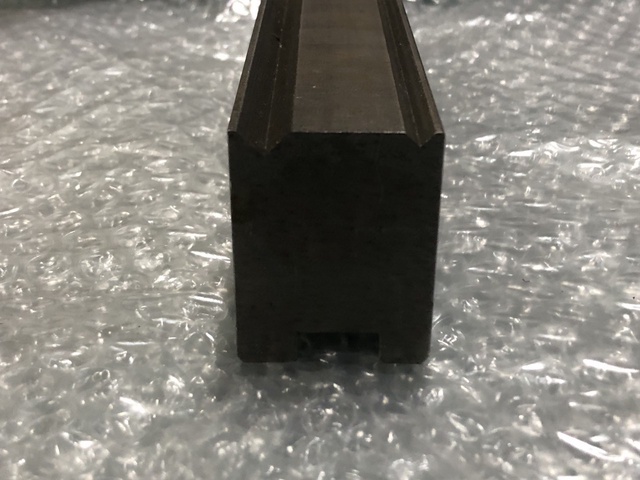 アマダ V9V6 全長200mm ベンダー金型(2Vダイ)