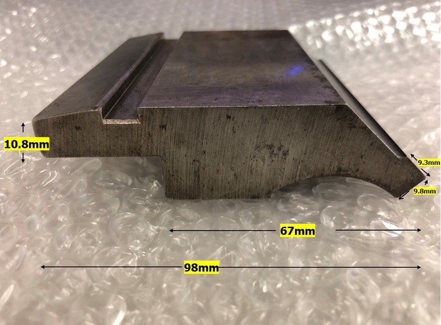 アマダ 90° 全長100mm ベンダー金型(パンチ)