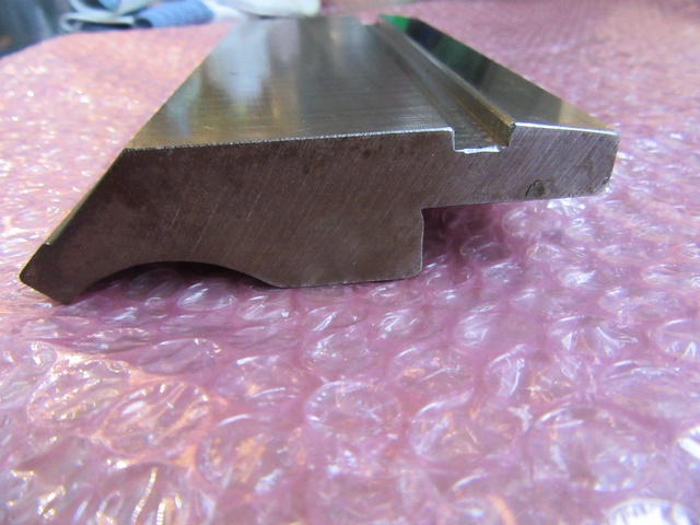 不明 長158mm ベンダー金型