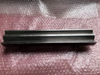 不明 V25/V16 ベンダー金型