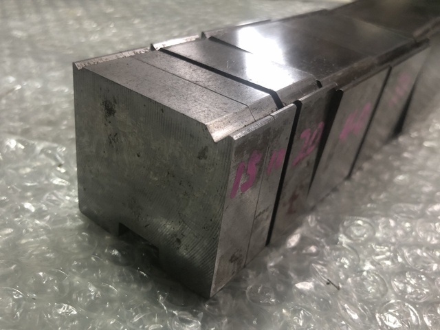 不明 L100/L50/L40/L20/L15/L10 V3V7 ベンダー金型(2Vダイ)