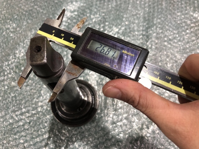 不明 MT4 傘型回転センター