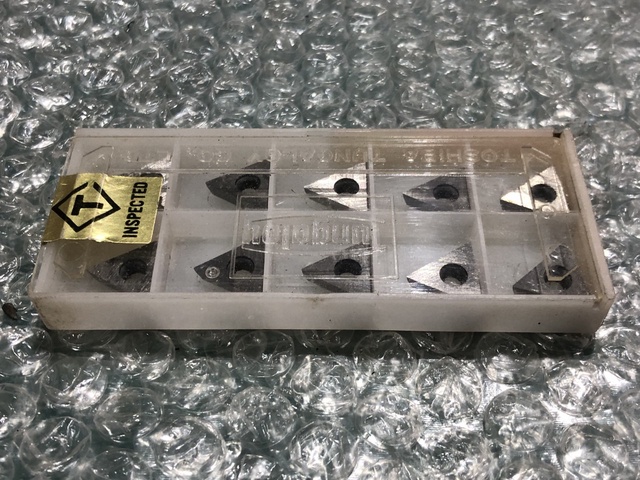 タンガロイ I217415CB11 TPGW130302 チップ