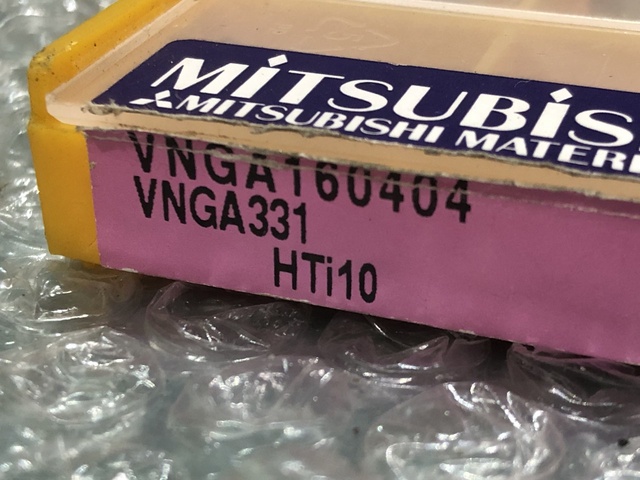 三菱マテリアル VNGA160404 VNGA331 HTi10 チップ