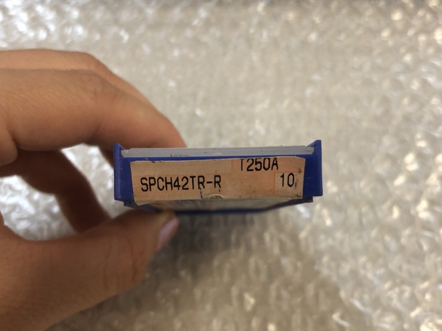 住友電気工業 SPCH42TR-R T250A チップ