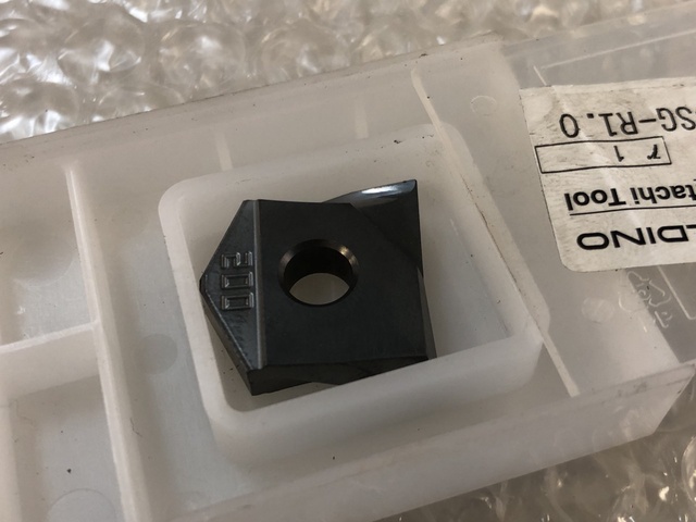 日立ツール TH308 ZCFG200SG-R1.0 チップ