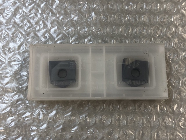 日立ツール TH308 ZCFG200SG-R2.0 チップ