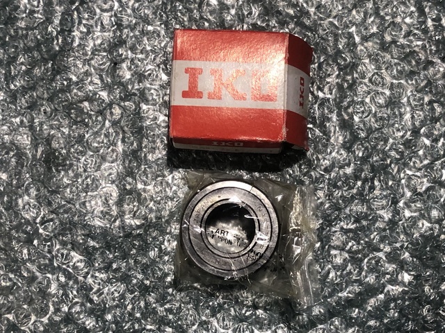 日本トムソン IKO NART25R 非分離形ローラフォロア