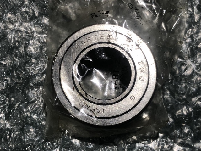 日本トムソン IKO NART25R 非分離形ローラフォロア