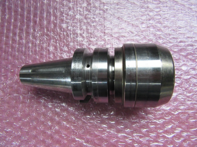 大昭和精機 BIG BBT40-MEGA32D-90A メガダブルパワーチャック