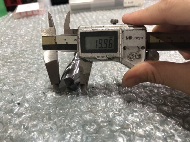 不明 φ20 スクエアエンドミル 2枚刃