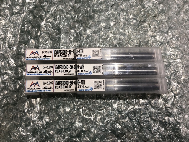 MOLDINO R3x60x0.9°(3本) エンドミル