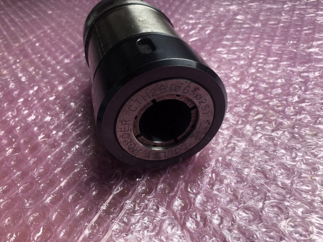MST BT40-CTH25-105 BT40コレットホルダー