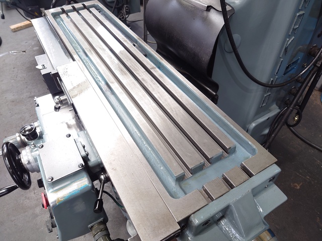 牧野フライス製作所 KGJP-55 ラム型立フライス