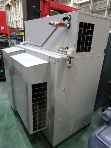 アネスト岩田 CFP110CF-8.5DM6 11kwコンプレッサー