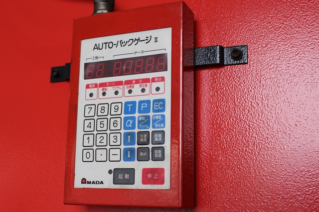 アマダ RG-80 2.5m油圧プレスブレーキ