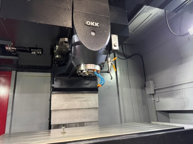 OKK VM53R 立マシニング(BT40)