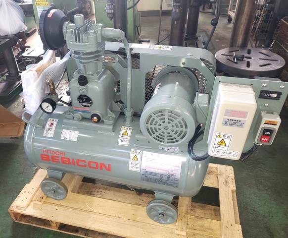 日立産機システム 0.75P-9.5VP5 0.75kwコンプレッサー