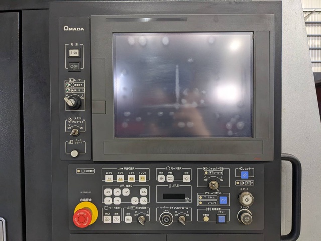 アマダ ENSIS-3015AJ ファイバーレーザー加工機
