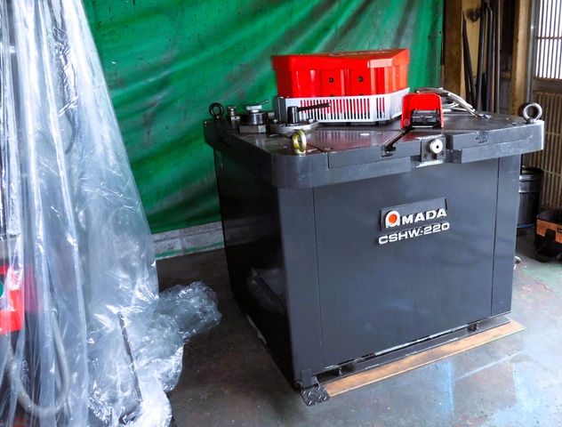 アマダ CSHW-220 コーナーシャー