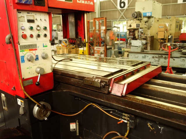 アマダ VM-1200 立型バンドソー