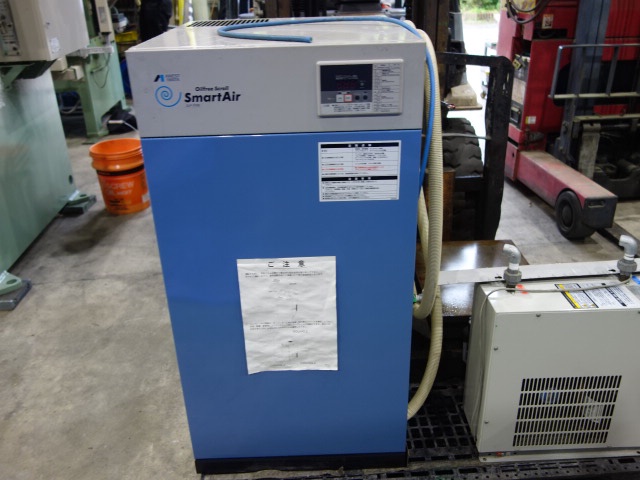 アネスト岩田 SLP3.7EB 3.7kwコンプレッサー