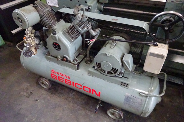 日立 HITACHI 3.7P-9.5V 3.7kwコンプレッサー