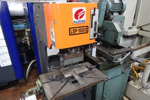 富士機工 LSP1525-2 15T油圧プレス