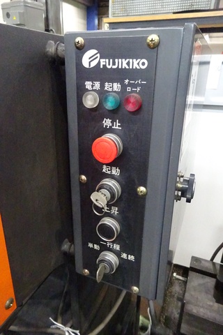 富士機工 LSP1525-2 15T油圧プレス