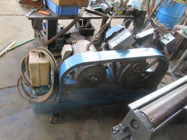 岩田塗装機工業 5.5kwコンプレッサー