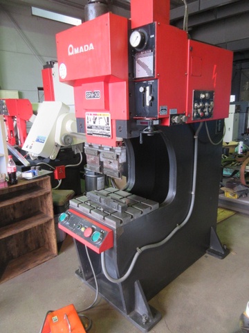 アマダ SPH-30C 万能油圧プレスブレーキ