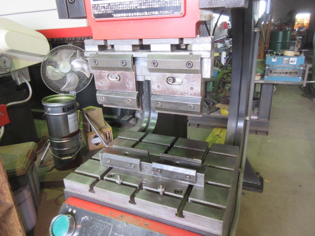 アマダ SPH-30C 万能油圧プレスブレーキ