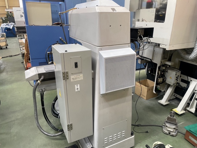 日立ビアメカニクス 2MW-V ヒザ型立フライス