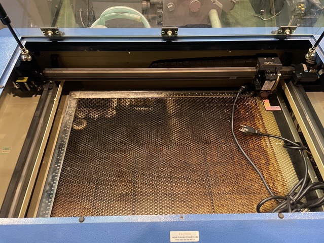 GCC MercuryⅢ レーザー加工機
