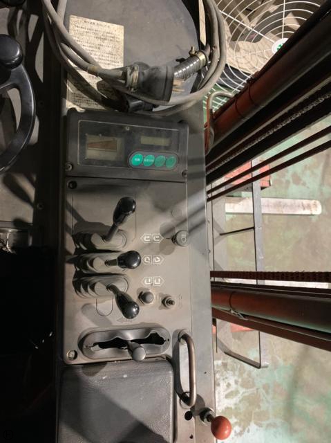 日産自動車 KHCO1 1.3Tリーチフォークリフト