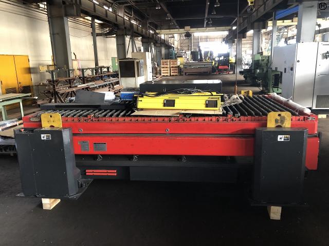アマダ LTS3015G シャトルテーブル
