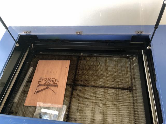 GCC GLS-30V CO2レーザー加工機