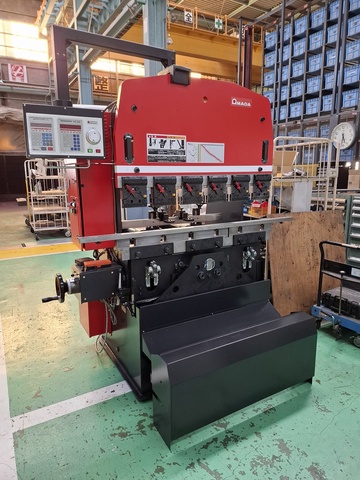 アマダ RG-35S(整備中) 1.2m油圧プレスブレーキ