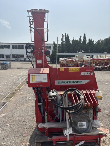 POTTINGER MEX5 コーンハーベスター