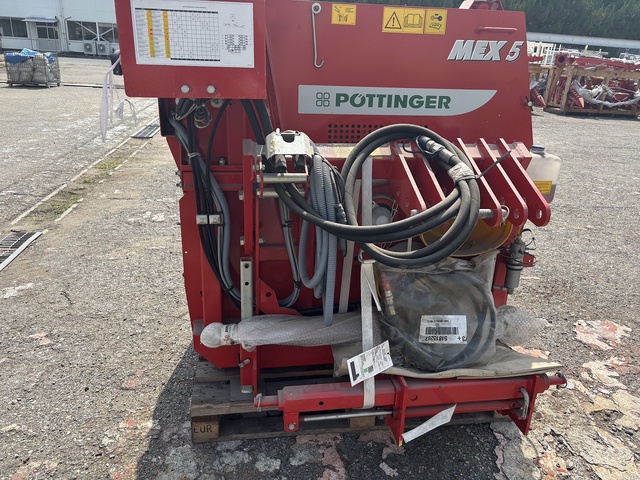 POTTINGER MEX5 コーンハーベスター