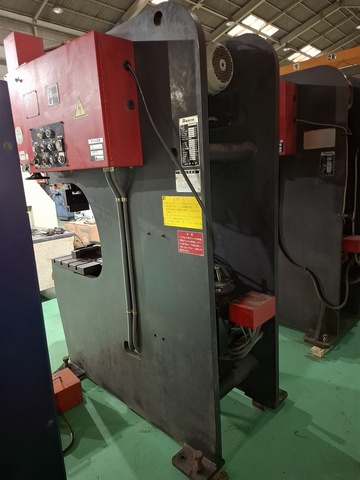 アマダ SPH-30C 万能プレスブレーキ