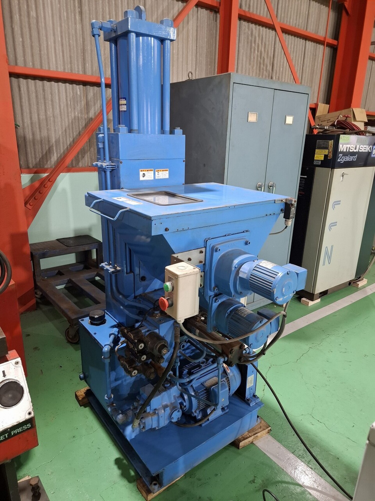 切粉圧縮機 油研工業 YK-40V-10B-2390 中古販売詳細【#405774】 | 中古 