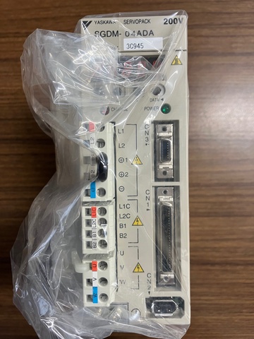 安川電機 SGDM-04ADA サーボアンプ