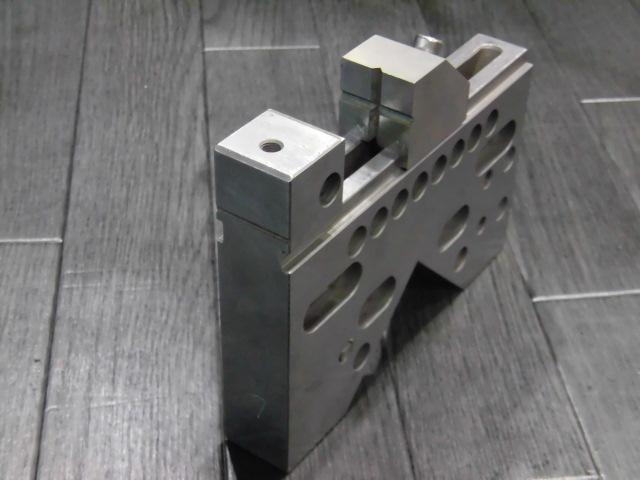  ワイヤーカット用精密バイス