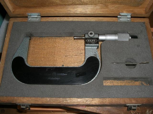 ミツトヨ M820-100 カウント外側マイクロメーター