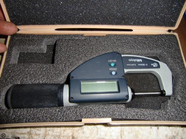 ミツトヨ MDQ-30 デジタル外側マイクロメーター