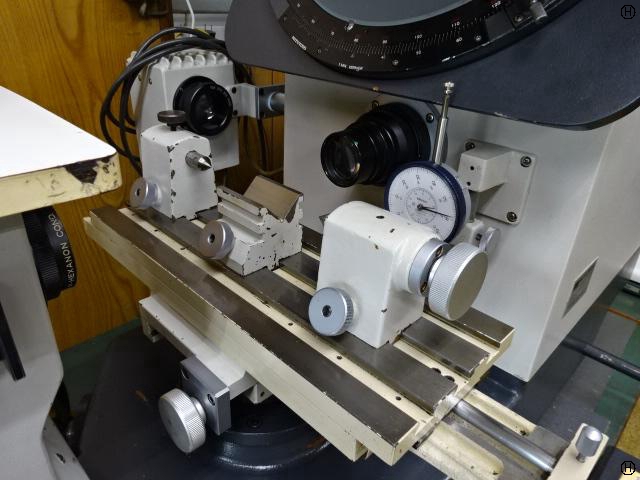 ミツトヨ PH-350 投影機