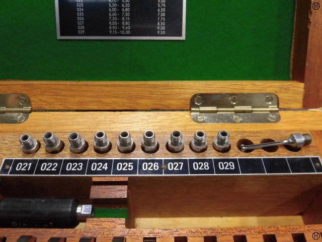  シリンダーゲージ
