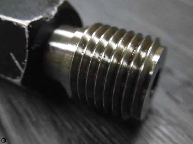  W14 山18 ウィットネジ